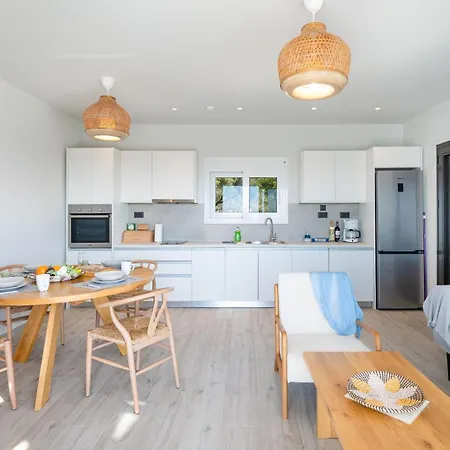 Villa Antreas Mentoros Karavádhos